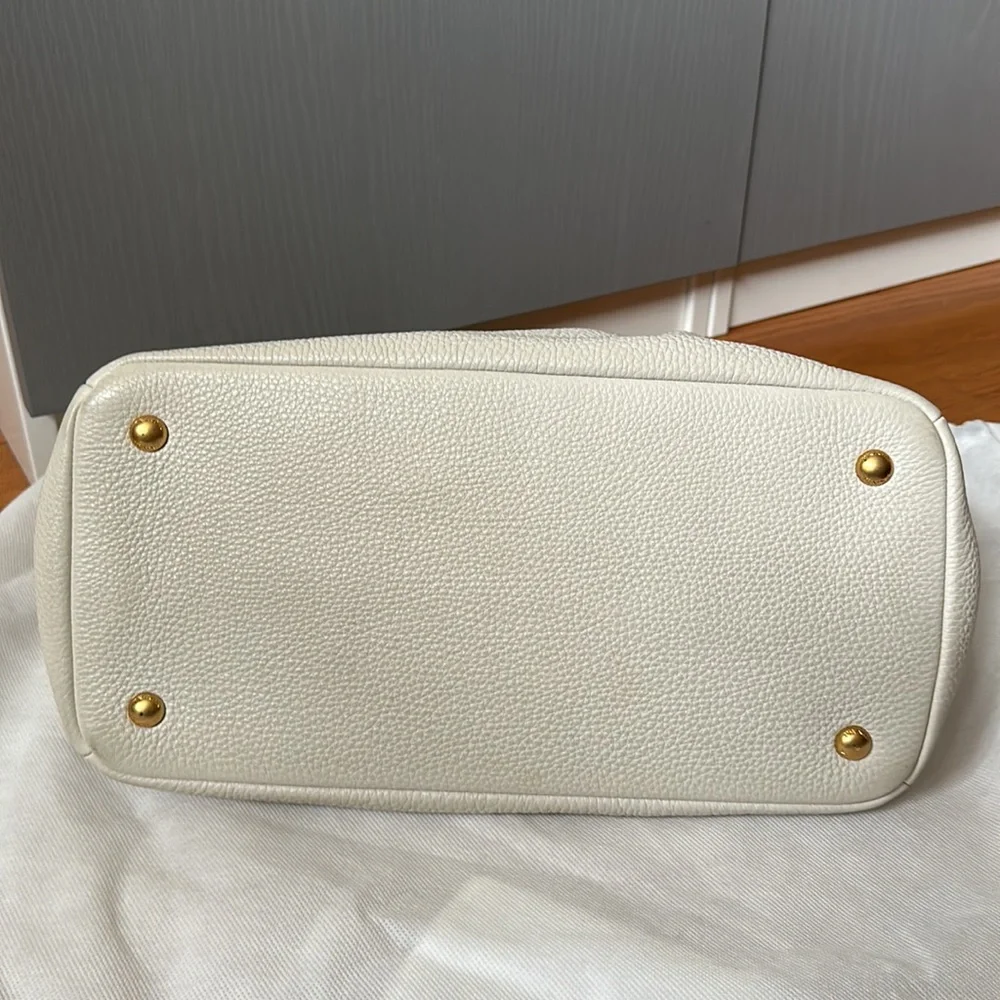 Prada authentic leather double bag  , gently used excellent condition 13*9*7 - Picture 4 of 8